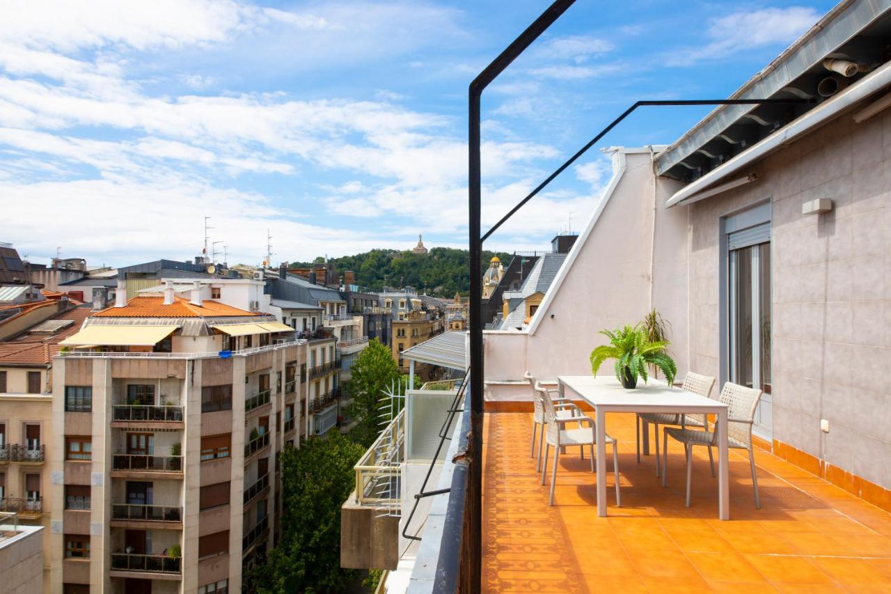 Modern Apartment With Spacious Terrace Сан-Себастьян Экстерьер фото